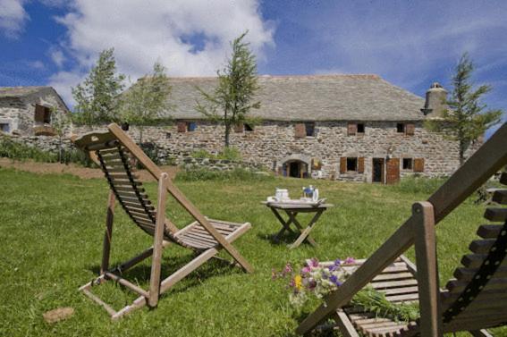 Le Francillon Bed and Breakfast Les Estables Buitenkant foto